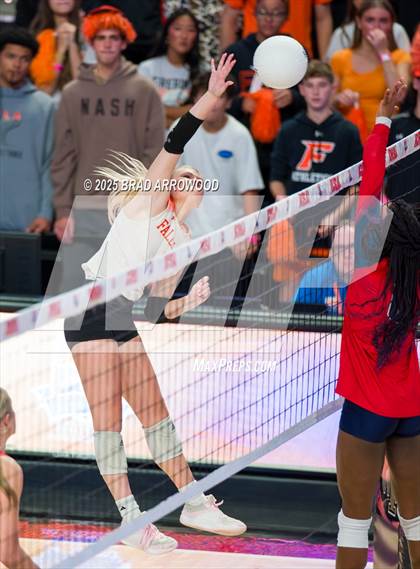 Thumbnail 2 in Falls Lake vs Leadership Academy (NCHSAA 1A Final) photogallery.