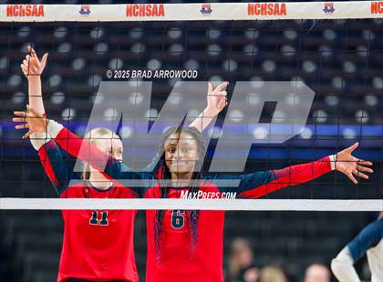 Thumbnail 3 in Falls Lake vs Leadership Academy (NCHSAA 1A Final) photogallery.