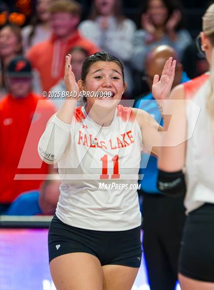 Thumbnail 1 in Falls Lake vs Leadership Academy (NCHSAA 1A Final) photogallery.