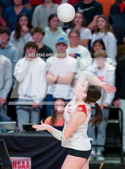 Thumbnail 1 in Falls Lake vs Leadership Academy (NCHSAA 1A Final) photogallery.