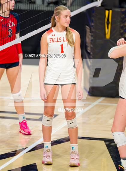 Thumbnail 1 in Falls Lake vs Leadership Academy (NCHSAA 1A Final) photogallery.