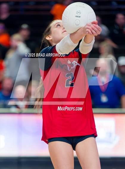 Thumbnail 2 in Falls Lake vs Leadership Academy (NCHSAA 1A Final) photogallery.