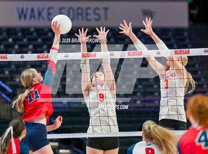 Thumbnail 1 in Falls Lake vs Leadership Academy (NCHSAA 1A Final) photogallery.