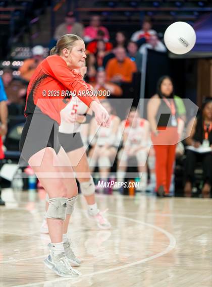 Thumbnail 2 in Falls Lake vs Leadership Academy (NCHSAA 1A Final) photogallery.