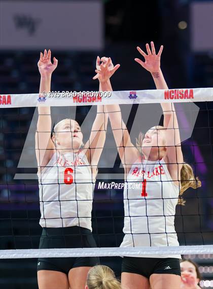 Thumbnail 2 in Falls Lake vs Leadership Academy (NCHSAA 1A Final) photogallery.