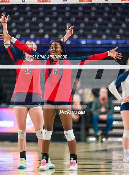 Thumbnail 2 in Falls Lake vs Leadership Academy (NCHSAA 1A Final) photogallery.