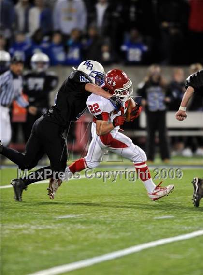 Thumbnail 1 in East Islip vs. North Babylon (Suffolk County Division II Championship) photogallery.