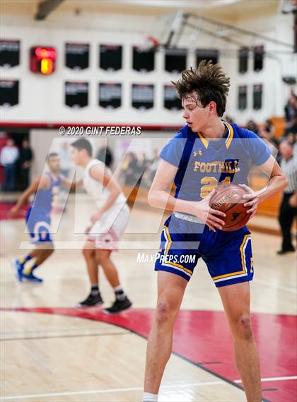 Thumbnail 1 in Foothill @ Monte Vista photogallery.