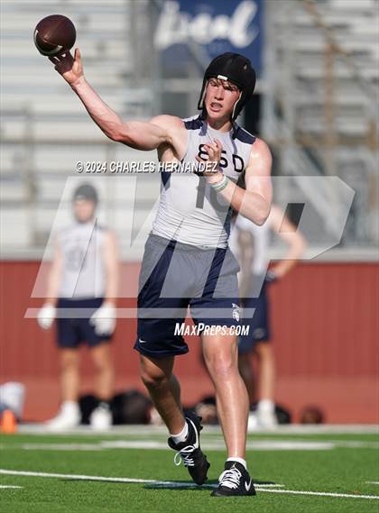 Thumbnail 1 in Episcopal School of Dallas vs University (Texas 7 on 7 State Qualifier) photogallery.