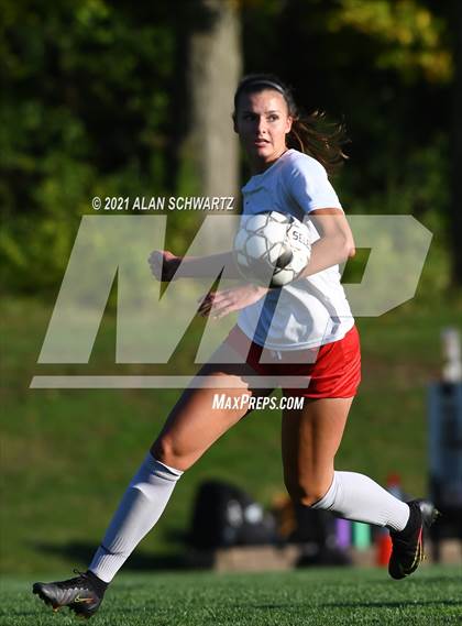 Thumbnail 2 in Fairport @ Rush-Henrietta photogallery.