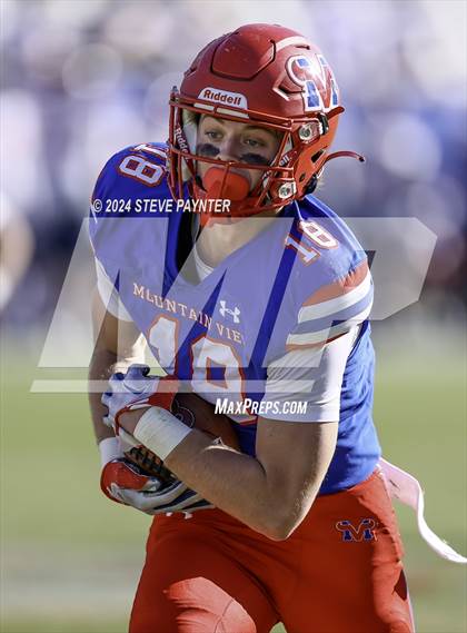 Thumbnail 2 in Mountain View Mesa vs Centennial (AIA 6A Final) photogallery.