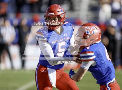 Thumbnail 1 in Mountain View Mesa vs Centennial (AIA 6A Final) photogallery.