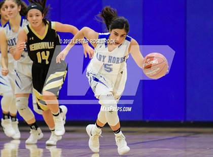 Thumbnail 3 in Hebbronville @ George West photogallery.