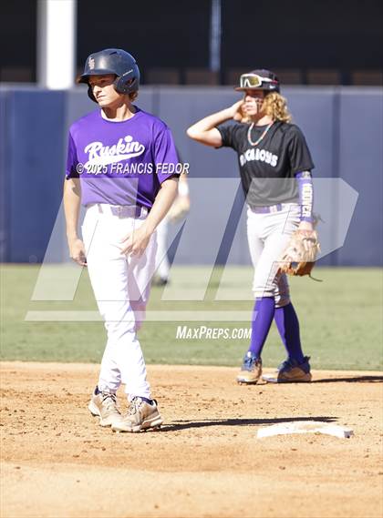 Thumbnail 1 in River Ridge vs Lennard (George M. Steinbrenner Wood Bat Classic) photogallery.