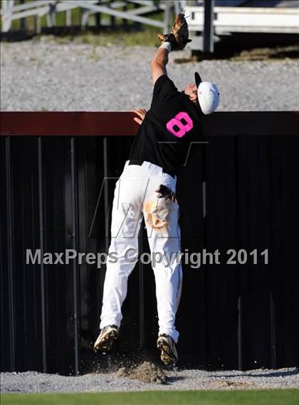 Thumbnail 2 in Bob Jones @ Sparkman photogallery.