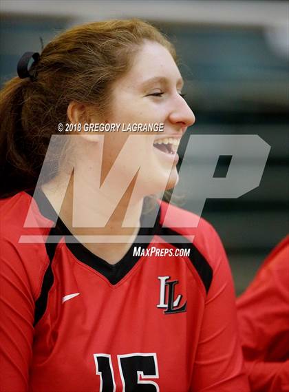 Thumbnail 1 in Lovejoy vs Prosper photogallery.