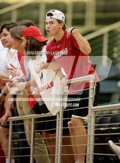 Thumbnail 3 in Lovejoy vs Prosper photogallery.