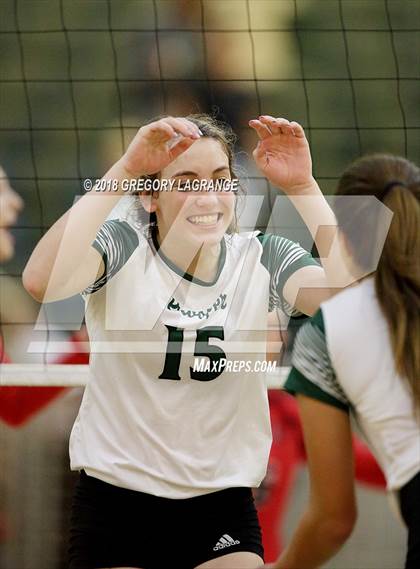 Thumbnail 1 in Lovejoy vs Prosper photogallery.