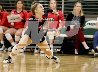 Thumbnail 1 in Lovejoy vs Prosper photogallery.