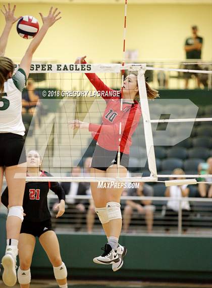 Thumbnail 3 in Lovejoy vs Prosper photogallery.