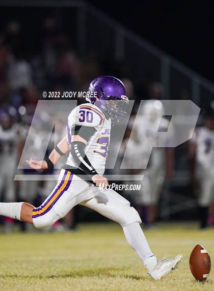 Thumbnail 3 in Lewisburg vs Desoto Central photogallery.