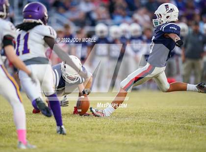 Thumbnail 2 in Lewisburg vs Desoto Central photogallery.