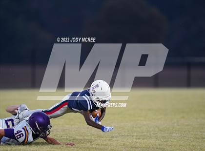 Thumbnail 3 in Lewisburg vs Desoto Central photogallery.