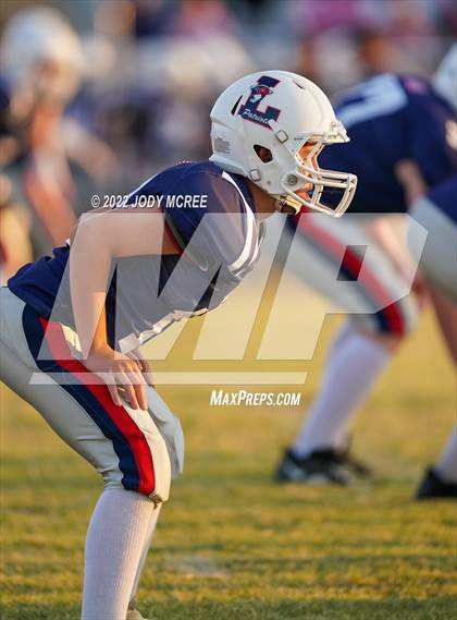 Thumbnail 2 in Lewisburg vs Desoto Central photogallery.