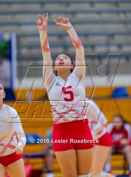 Thumbnail 1 in O'Connor vs. Taft photogallery.
