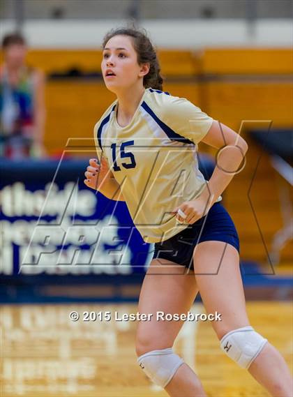 Thumbnail 3 in O'Connor vs. Taft photogallery.