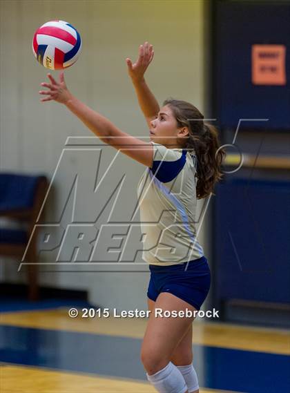 Thumbnail 3 in O'Connor vs. Taft photogallery.