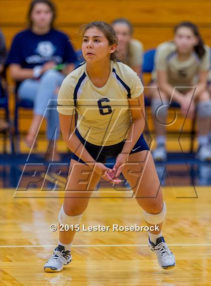 Thumbnail 3 in O'Connor vs. Taft photogallery.