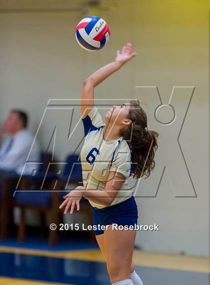 Thumbnail 3 in O'Connor vs. Taft photogallery.
