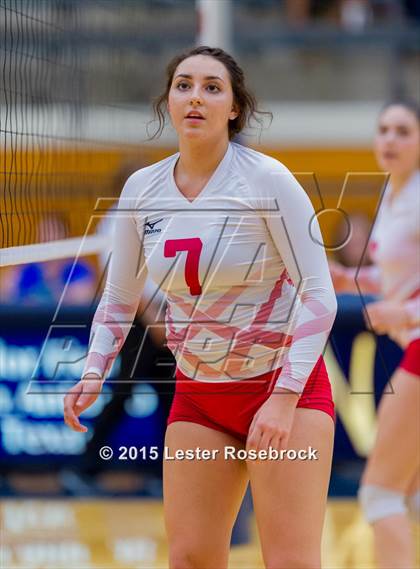 Thumbnail 1 in O'Connor vs. Taft photogallery.