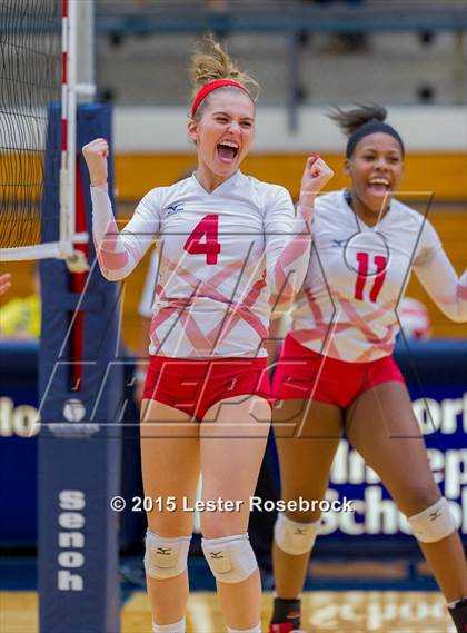 Thumbnail 1 in O'Connor vs. Taft photogallery.