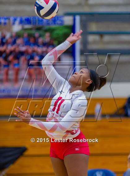 Thumbnail 2 in O'Connor vs. Taft photogallery.