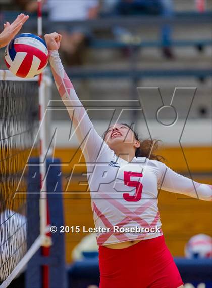 Thumbnail 1 in O'Connor vs. Taft photogallery.
