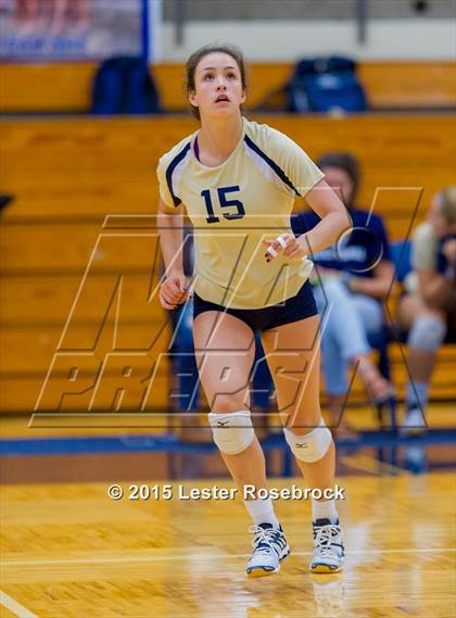 Thumbnail 3 in O'Connor vs. Taft photogallery.