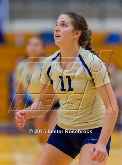 Thumbnail 2 in O'Connor vs. Taft photogallery.