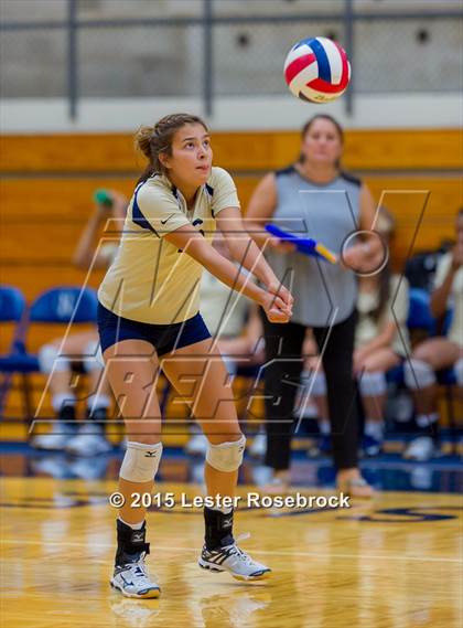 Thumbnail 2 in O'Connor vs. Taft photogallery.