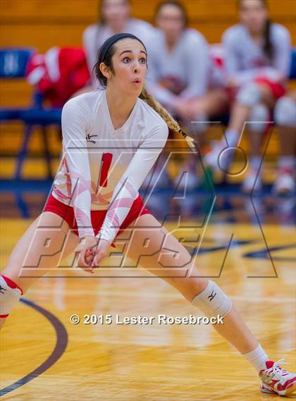 Thumbnail 3 in O'Connor vs. Taft photogallery.