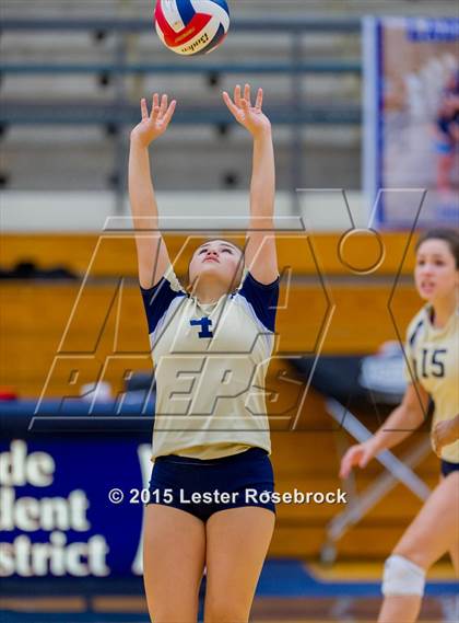 Thumbnail 1 in O'Connor vs. Taft photogallery.