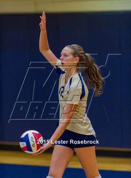 Thumbnail 3 in O'Connor vs. Taft photogallery.