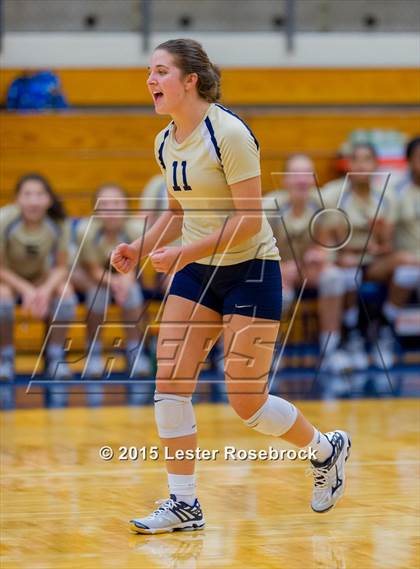 Thumbnail 3 in O'Connor vs. Taft photogallery.