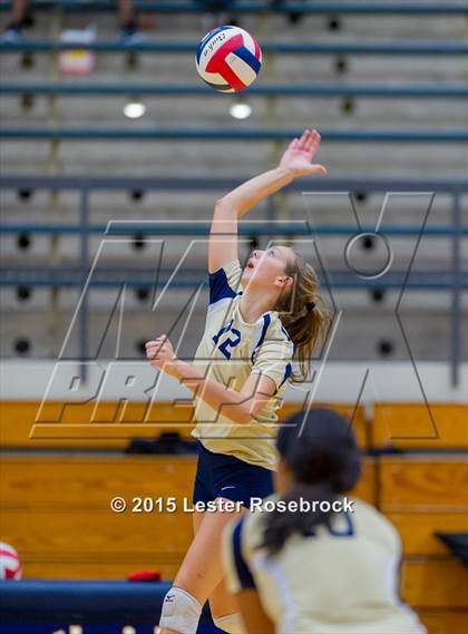 Thumbnail 2 in O'Connor vs. Taft photogallery.