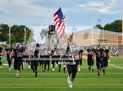 Thumbnail 1 in Ellison @ Vandegrift photogallery.
