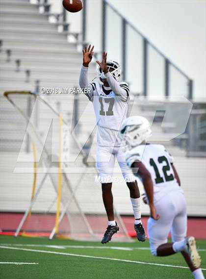Thumbnail 2 in Ellison @ Vandegrift photogallery.