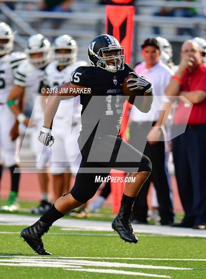 Thumbnail 3 in Ellison @ Vandegrift photogallery.