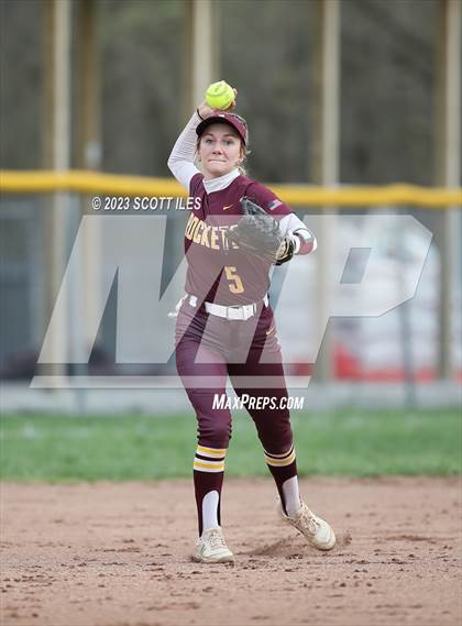 Thumbnail 3 in Mechanicsburg @ Berne Union photogallery.
