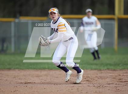 Thumbnail 3 in Mechanicsburg @ Berne Union photogallery.
